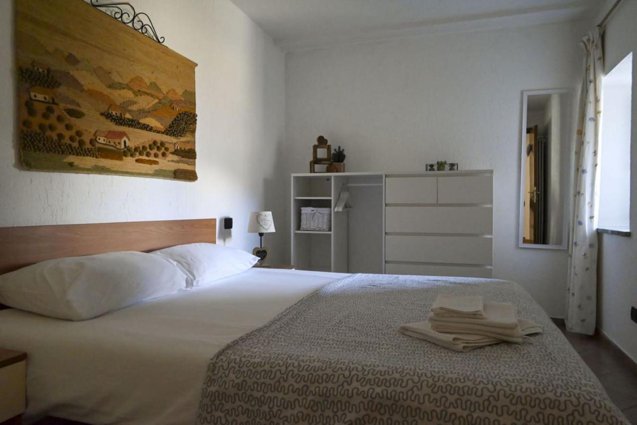 Maison Mey - Cir Vda Gignod 008 Aosta Bagian luar foto