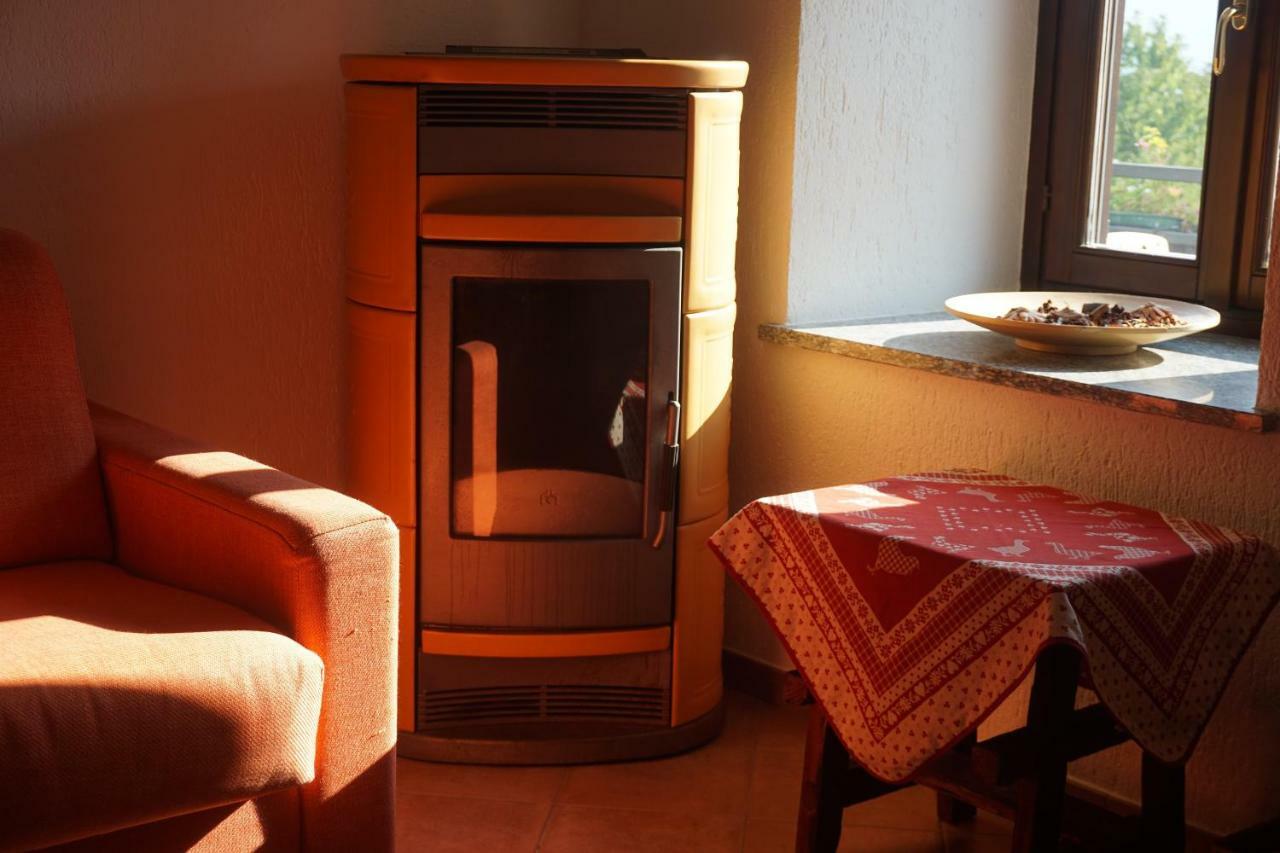 Maison Mey - Cir Vda Gignod 008 Aosta Bagian luar foto